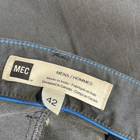 MEC grey shorts size 42 - Picture 2 of 7
